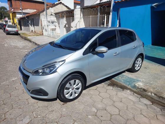 PEUGEOT 208 1.2 ACTIVE 12V FLEX 4P MANUAL